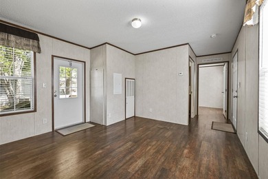 Looking to downsize and declutter? This 1 bedroom 1 bath 2016 - photo 3