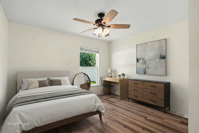 Welcome home to this stunning, move-in-ready 5-bedroom - photo 7