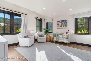Experience an extraordinary mountain retreat within the - photo 20