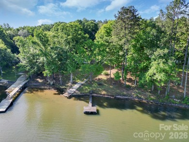 Beautiful waterfront retreat on Lake Wateree! Nestled in a quiet - photo 22