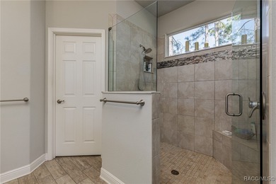The best of Country Club style living is yours to enjoy and - photo 24