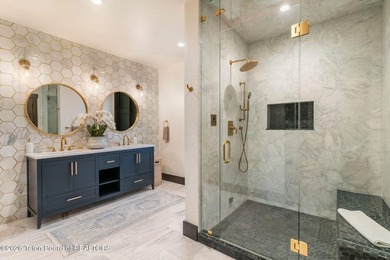 Experience an extraordinary mountain retreat within the - photo 28