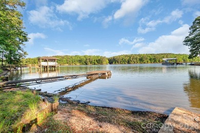 Beautiful waterfront retreat on Lake Wateree! Nestled in a quiet - photo 31