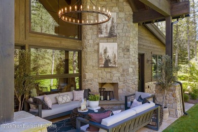 Experience an extraordinary mountain retreat within the - photo 33