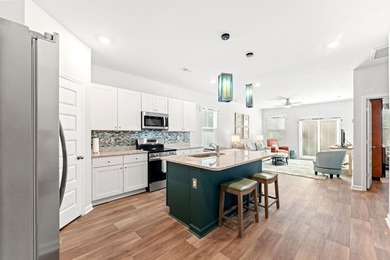 Experience refined coastal living in this beautifully upgraded - photo 4