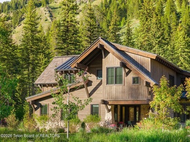 Experience an extraordinary mountain retreat within the - photo 41