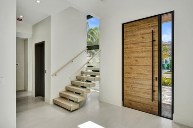 Welcome to Villa Aurelia, the Golden Villa, a recently completed - photo 3