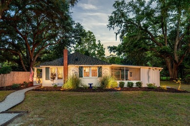Welcome to 2811 Koger Lane, a charming cottage on a private - photo 1