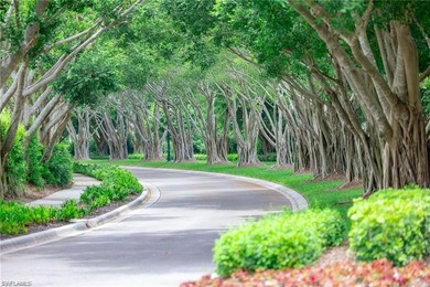 A refined take on lakefront living, this beautifully updated - photo 11
