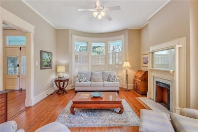 Timeless Southern charm meets refined luxury in this - photo 28