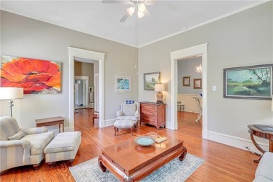 Timeless Southern charm meets refined luxury in this - photo 30