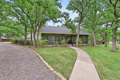 Lake Home For Sale in Gainesville, Texas