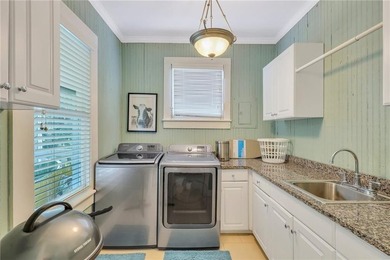 Timeless Southern charm meets refined luxury in this - photo 33