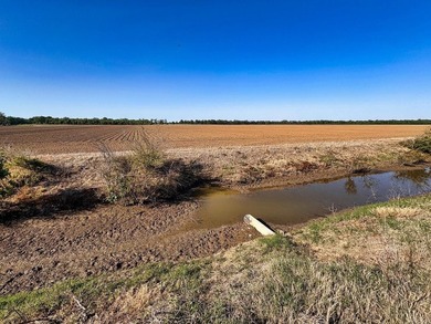 Located just 3 miles from Bradford, this highly productive 368 - photo 10