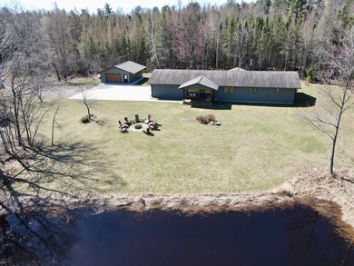 Lake Nokomis Home For Sale in Tomahawk Wisconsin
