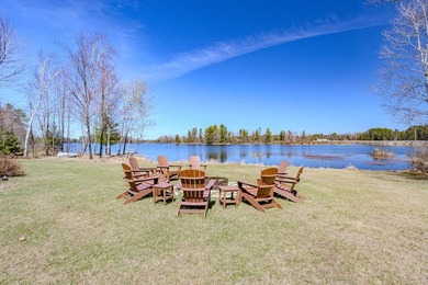 Opportunity to own a fully renovated home on the highly - photo 2