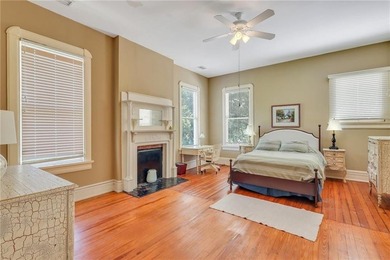 Timeless Southern charm meets refined luxury in this - photo 48
