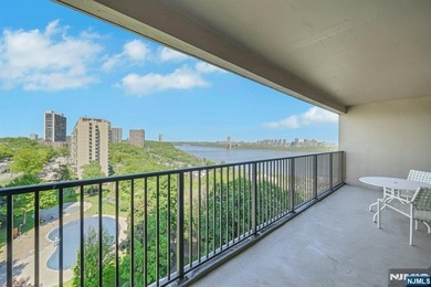 Experience the perfect blend of luxury and convenience in this - photo 9