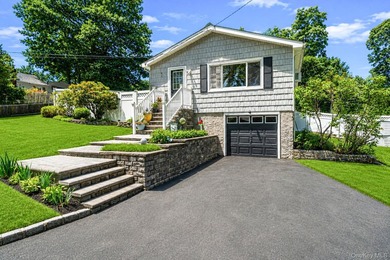 Nestled in the sought-after San Remo section of Kings Park, this - photo 1