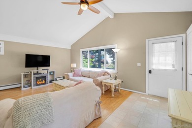 Nestled in the sought-after San Remo section of Kings Park, this - photo 5