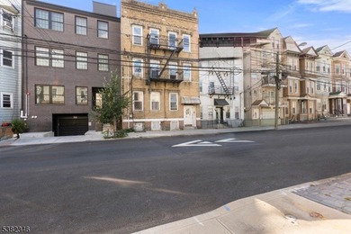 Welcome to 133 Hopkins Avenue, a beautifully updated condo - photo 1