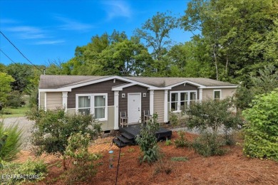 Tellico Lake Home For Sale in Greenback Tennessee