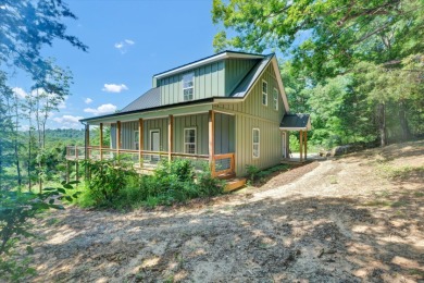 Lake house with Transferrable dock and easy access to ramp - photo 2