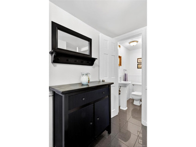 Per Seller's Request - Cash Buyers Only. Welcome to Manhasset! - photo 11