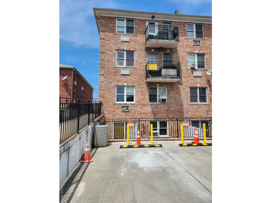 good location 4familles, 1FL Dr, office , back to 1br 1beth - photo 5