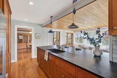 A rare opportunity to own a piece of Portland's architectural - photo 41