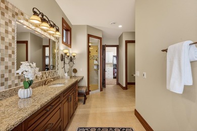 Custom-built with exceptional craftsmanship and finishes - photo 37