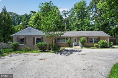Convenient and spacious, this 4-bedroom, 2-full-bath ranch home - photo 1