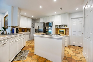 Welcome to 3221 Ridgecrest in the highly desirable Southland - photo 43