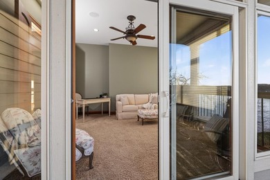Custom-built with exceptional craftsmanship and finishes - photo 43