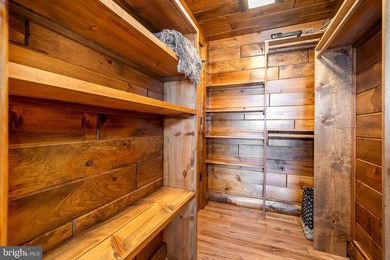 Experience the pinnacle of mountain luxury in this extraordinary - photo 50