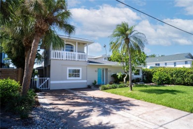 Exquisite Waterfront Retreat with Pool in Indian Rocks Beach - photo 3