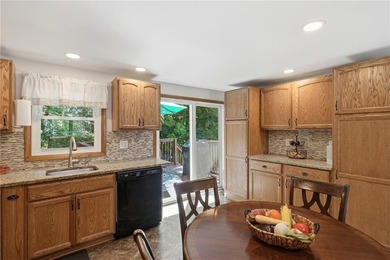 OFFER DEADLINE 7/14 AT NOON. This charming, move-in ready ranch - photo 9