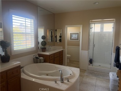 Bring your family home to this versatile and spacious coastal - photo 12