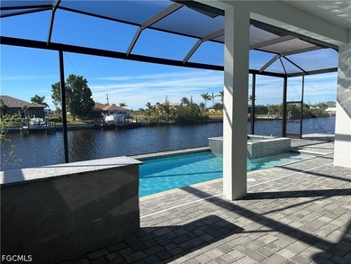 Direct Gulf access and breathtaking panoramic sunsets. Enjoy - photo 4