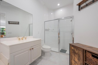 Beautifully maintained 3-bedroom, 3-bath home in the highly - photo 19
