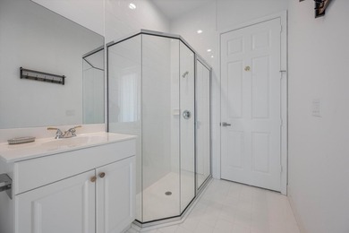 Beautifully maintained 3-bedroom, 3-bath home in the highly - photo 25