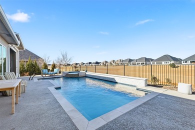 This stunning home is the beautiful sought -out Avalon floor - photo 27