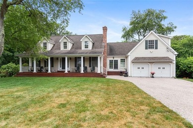 Modern Cape Cod with Southern Lowcountry flair in sought-after - photo 1