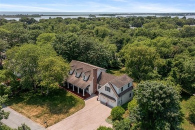 Modern Cape Cod with Southern Lowcountry flair in sought-after - photo 2