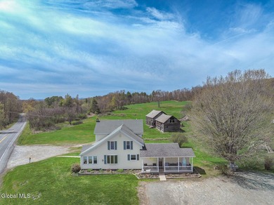 Nestled in the scenic countryside of Argyle, this one-of-a-kind - photo 4