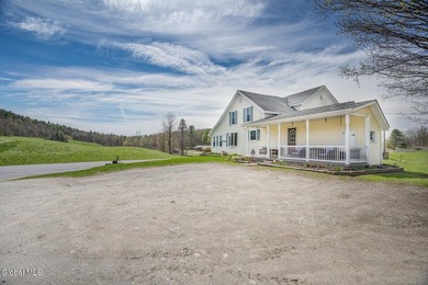 Nestled in the scenic countryside of Argyle, this one-of-a-kind - photo 7