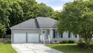 (private lake, pond, coastal) Home For Sale in Charleston South Carolina