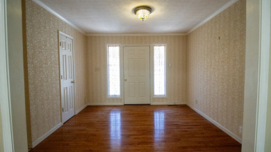 ESTATE SALE -- SPACIOUS ALL-BRICK HOME IN HIGHLAND FOREST - photo 6