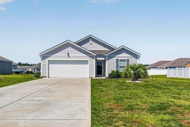 Experience the perfect blend of modern comfort and coastal - photo 1