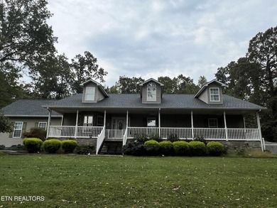 Watts Bar Lake Home For Sale in Rockwood Tennessee